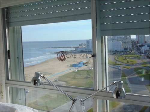 Imagen 23 de 30 de Apartamento En Alquiler En Primera Linea - Punta Del Este Brava