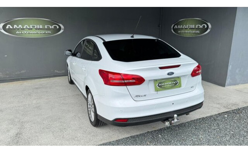 Ford Focus 2.0 SE PLUS FASTBACK 16V FLEX 4P POWERSHIFT