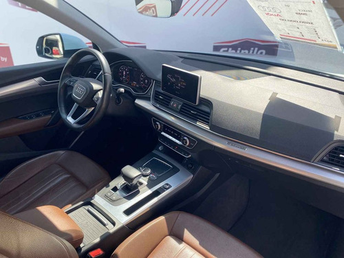 Audi Q5 2.0 L T Select Dsg