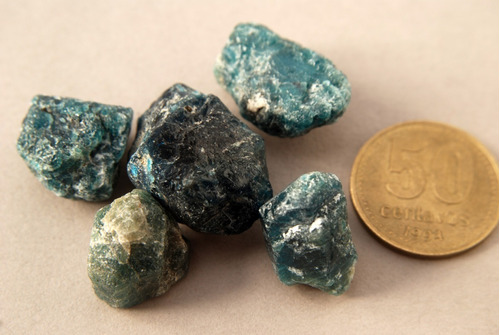 Imagen 1 de 1 de Piedra Cristal De Apatito Azul Nro. 3