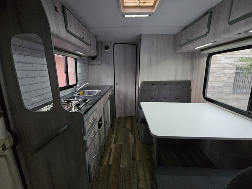 Motorhome Royal Home Mercedes Benz Sprinter 413 Cdi/ch 4025