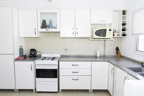 Imagen 12 de 30 de Departamento Dúplex De Dos Dormitorios - Rosario