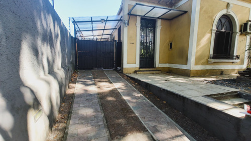 Venta Casa 4 Dormitorios Prado Con Cochera