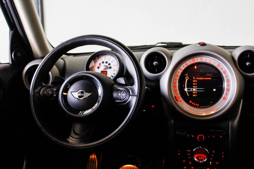 Imagem 8 de 14 de Mini Countryman 1.6 S All4 4x4 16v 184cv Turbo Gasolina 4p