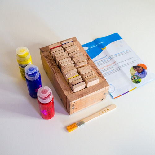 Imagen 4 de 5 de Kit Completo De Juguete Dominó De Madera Para Armar