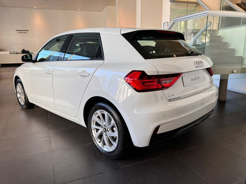Imagen 7 de 24 de Nuevo Audi A1 A3 Sportback Sedan A4 Q2 Q3 Q5 A5 A6 Q7 Q8 S3
