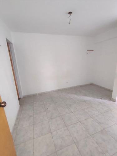 Imagen 7 de 12 de Bello Apartamento En La Matica