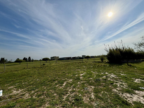 Venta Casa En San Sebastian Area 12 - 4 Ambientes