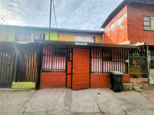 Casa En Venta De 3 Dorm. En San Bernardo