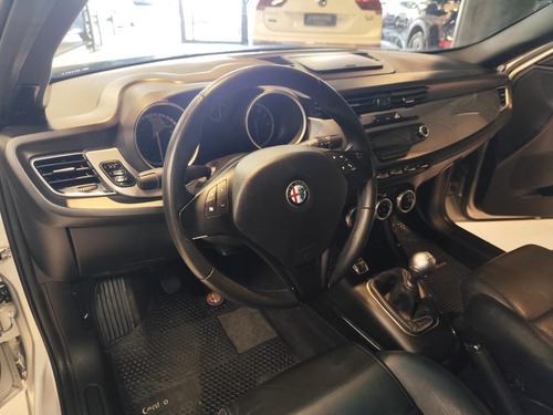 Alfa Romeo Giulietta 1.4 Distinctive Multiair 170cv Mt6