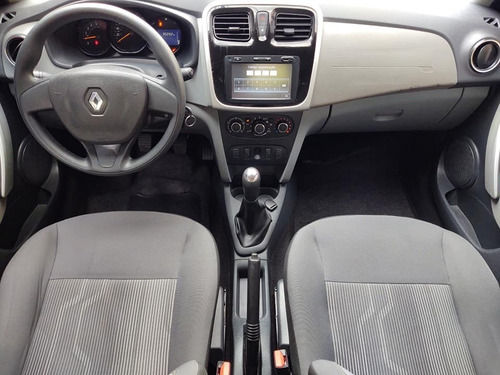 Renault Logan 1.6 Expression 16v Flex 2017