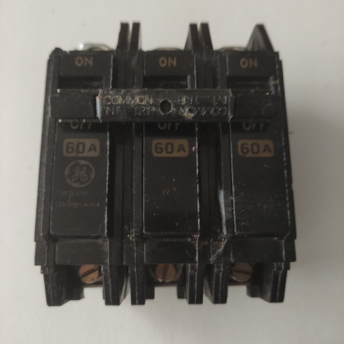 Breaker Thqc Superficial 3x60amp General Electric Original