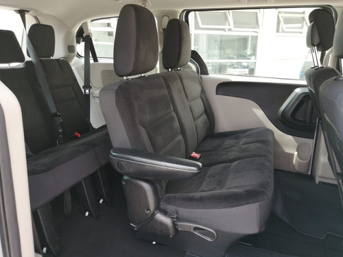 Imagen 13 de 15 de Dodge Grand Caravan 2019