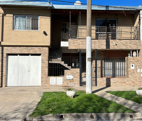 Alvarez: Venta 4 Propiedades En Terreno 500 M2