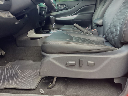 Nissan Frontier 2.5 Le Platinum At