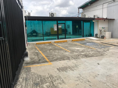 Imagen 2 de 14 de Galpon En Venta