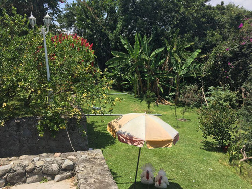 Terreno En Tetela Del Monte, Cuernavaca, Morelos - Ari-582-tu