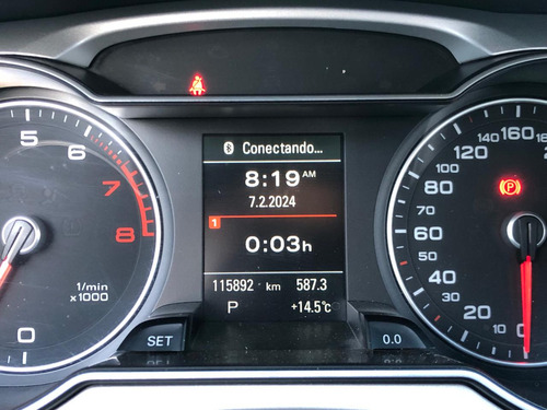 Audi A4 2.0 T Select Quattro 252hp Dsg