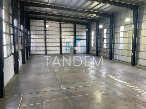 Imagen 2 de 9 de A Estrenar Galpón 725 M2 Planta Libre En Predio Industrial Con Seguridad 24hs A Mts De Panamericana