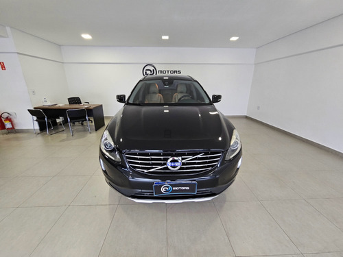 Volvo XC60 2.0 T5 COMFORT FWD TURBO GASOLINA 4P AUTOMÁTICO