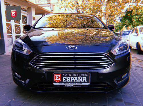 Imagen 2 de 14 de Ford Focus Titanium 2.0 4p. 2018 Automático Full Con Cuero
