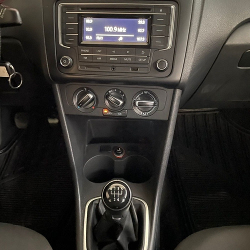Imagen 8 de 10 de Volkswagen Polo 2018 1.6 L4 Mt