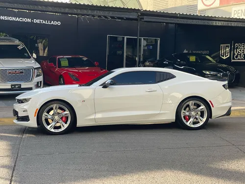 Chevrolet Camaro 6.2 Ss At