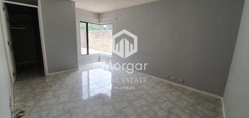 Imagen 9 de 12 de Apartamento En Alquiler De 2 Dormitorios, Zona 10, $850 Mantenimiento Incluido.