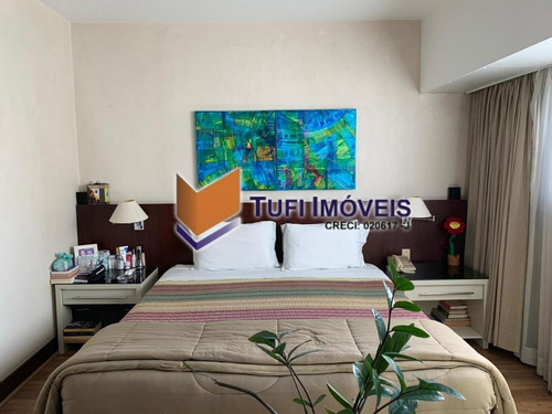 Imagem 2 de 10 de More Em Um Flat No Miolo Do Itaim Bibi - 4259