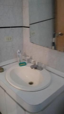 Imagen 8 de 12 de La Trinidad, Se Vende Apartamento. Cod. 19-8221