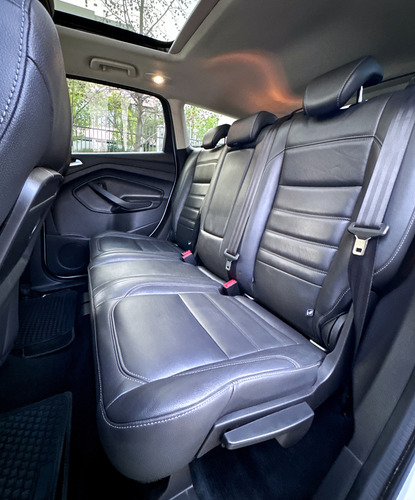 Ford Escape 2.0D Titanium 4X4 At