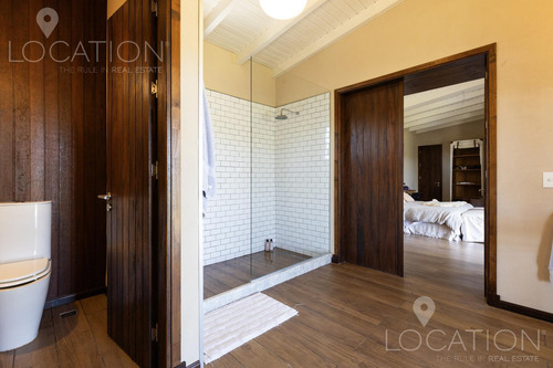 Venta Campo Con Casa 164 Hectáreas, 8 Dormitorios, Ruta 104