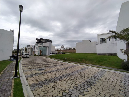Imagen 4 de 6 de Terreno En Esquina En Lomas De Angelopolis