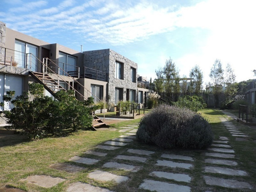 Apartamentos En Venta - Prop. Id: 2227