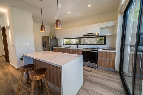 Imagen 9 de 17 de Casa En Venta En Playa Del Carmen