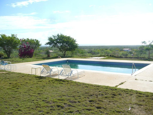 Imagen 12 de 13 de Hermosas Casas De Campo, Frente A El Saco Lm