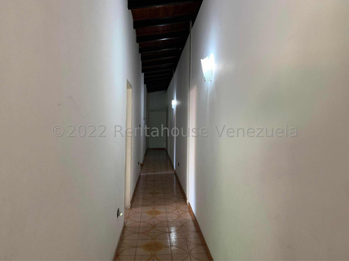 Casa En Sebucan #23-1613