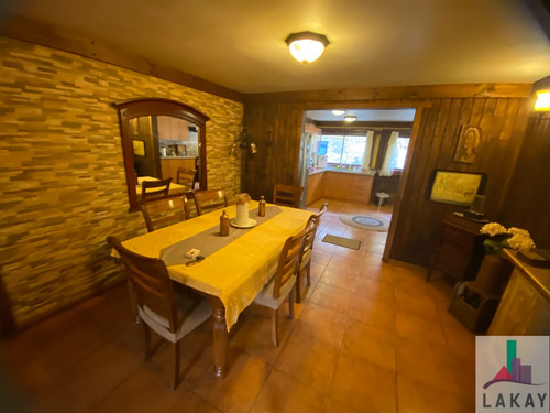 Casa De 122m2 + Quincho Y Piscina + Casa Huésped En 1800m2