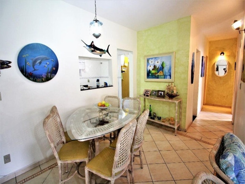 Imagem 2 de 26 de Apartamento Reformado À Venda - Praia Da Enseada - Guarujá Sp - 3 Dormitórios - 2 Banheiros - 1 Vaga De Garagem - Lazer - Ap3847 - 34710714