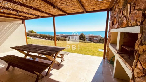 Apartamento En El Lomo De La Ballena 1 Dormitorio - Quartier Punta Ballena - Ref : Pbi110