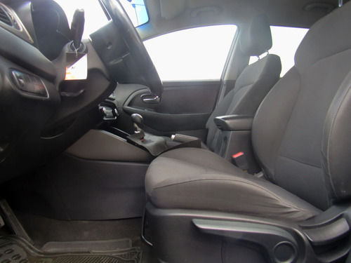 Kia Carens 2.0 Suv Ex