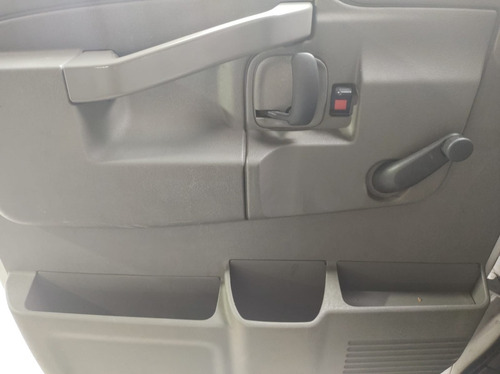 Imagen 11 de 14 de Chevrolet Express