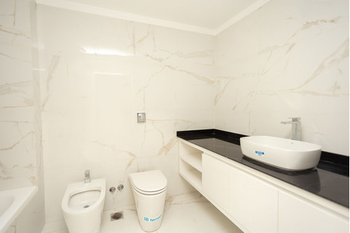 Departamento Piso 4 Amb Con Terraza Propia