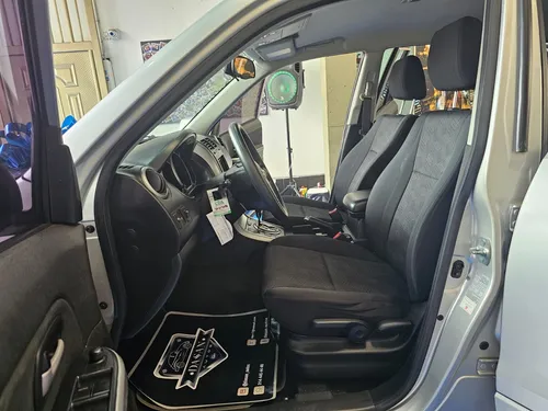 Suzuki Grand Vitara 2.4 4x2 Automática