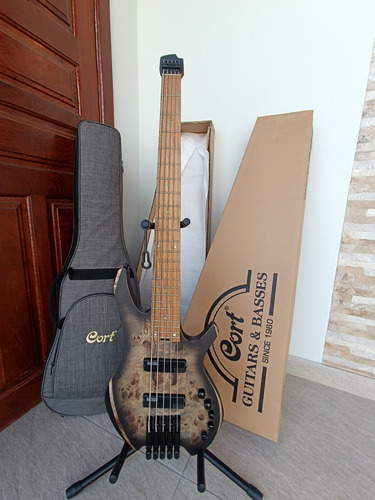 Baixo Cort Headles 5 Cordas Ativo/passivo Com Bartolini Zero Destro Marrom Laqueado 5 (Usado)