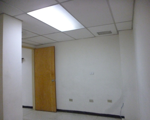 Imagen 9 de 17 de Rr Alquiler Oficina En La Campiña. Consta De 68m2,