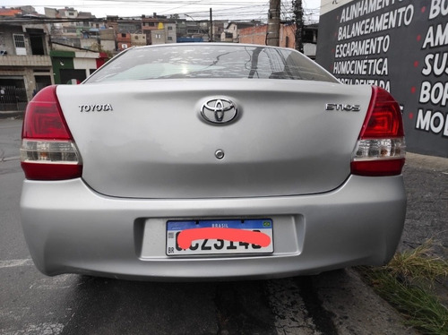 Imagem 2 de 7 de Toyota Etios 2016 1.5 16v X 4p
