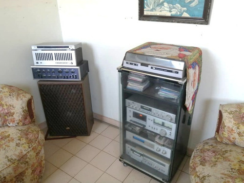 Imagen 9 de 9 de Vendo Apto. 23 De Enero Zona Central, 95mts 3hab + 1hab De Estar, 1 Baño, Amplia Sala Comedor Cocina Nevera, 1 Puesto, Cerca De Metro Agua Salud, Liceo Al Lado, Zona Tranquila, Sucesores Oigo Ofertas