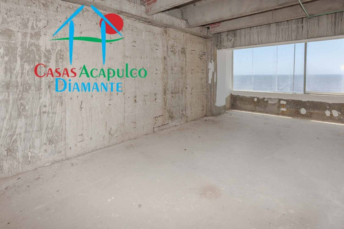 Imagen 7 de 14 de Cad Vidamar Ii Ph C1. Terraza Con Vista Frontal Al Mar