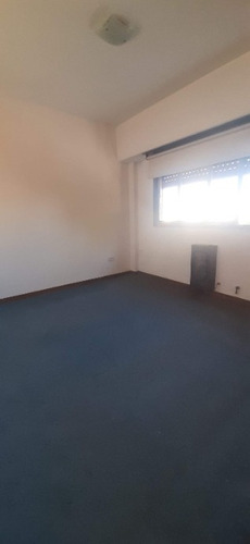 Imagen 8 de 12 de Departamento En Venta En Ramos Mejia Sur